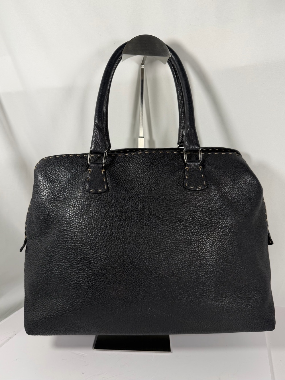 3199: Vintage 1995 Fendi Selleria No. 49 Black Leather Handbag Serial 18-19814